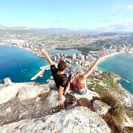 Natalie Calpe Sun 100M To The Beach Center Esterno foto